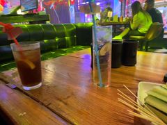 -喜鹊音乐酒馆(西街店)