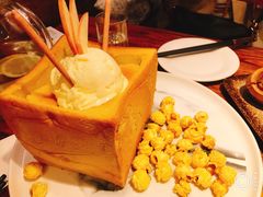 面包诱惑-苹果树下艺术餐厅(通州店)