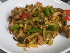 -南沙辉记烧鸡·荔枝木炭火吊烧(旧镇店)