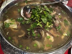 -谢老五跷脚牛肉·非遗传承店