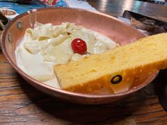 -I HOLIC艾豪丽披萨(KKone店)