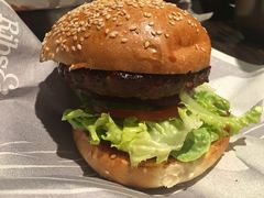 牛肉汉堡-Ribs & Burgers The Rocks