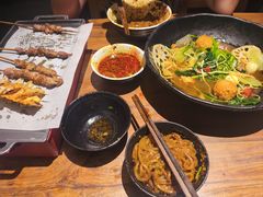-万记麻辣烫国展总店