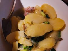 高山富硒小土豆-坛宗剁椒鱼头(河西王府井店)