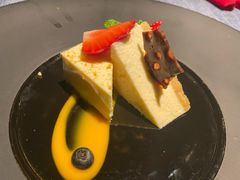 柚子芝士蛋糕-弦月窗LUNETTE BY AMANDA(复兴路店)