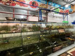 -岛中岛·海鲜大排档·万宁老字号(东澳店)