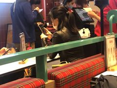 -肥汁米蘭香港米线(长宁来福士店)