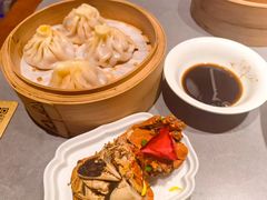 蟹粉小笼-姑苏家宴·苏帮菜·松鼠桂鱼(苏州总店)