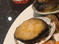 -东方红海鲜百汇(国际大厦店)