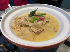 -披云云小馆·味道江湖(姚家园万象汇店)