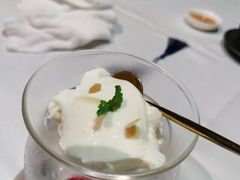 杏仁白玉布丁-广舟(千禧店)