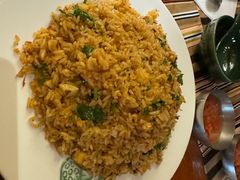 辣鱼酱海鲜炒饭-源一咖啡馆(麒麟巷步行街店)