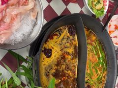 -赵美丽·重庆社区火锅·直营店(火车东站·中豪国际店)