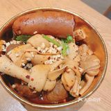 紧跟市场潮流，老乡鸡真会玩！