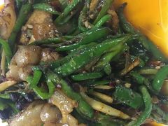 尖椒回锅-盐帮食坊•小河帮川菜(四川师大店)