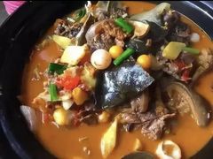 水鱼炖羊肉-唐伯虎新派湘菜馆(石夏时代广场店)