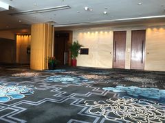 -青岛海尔洲际酒店