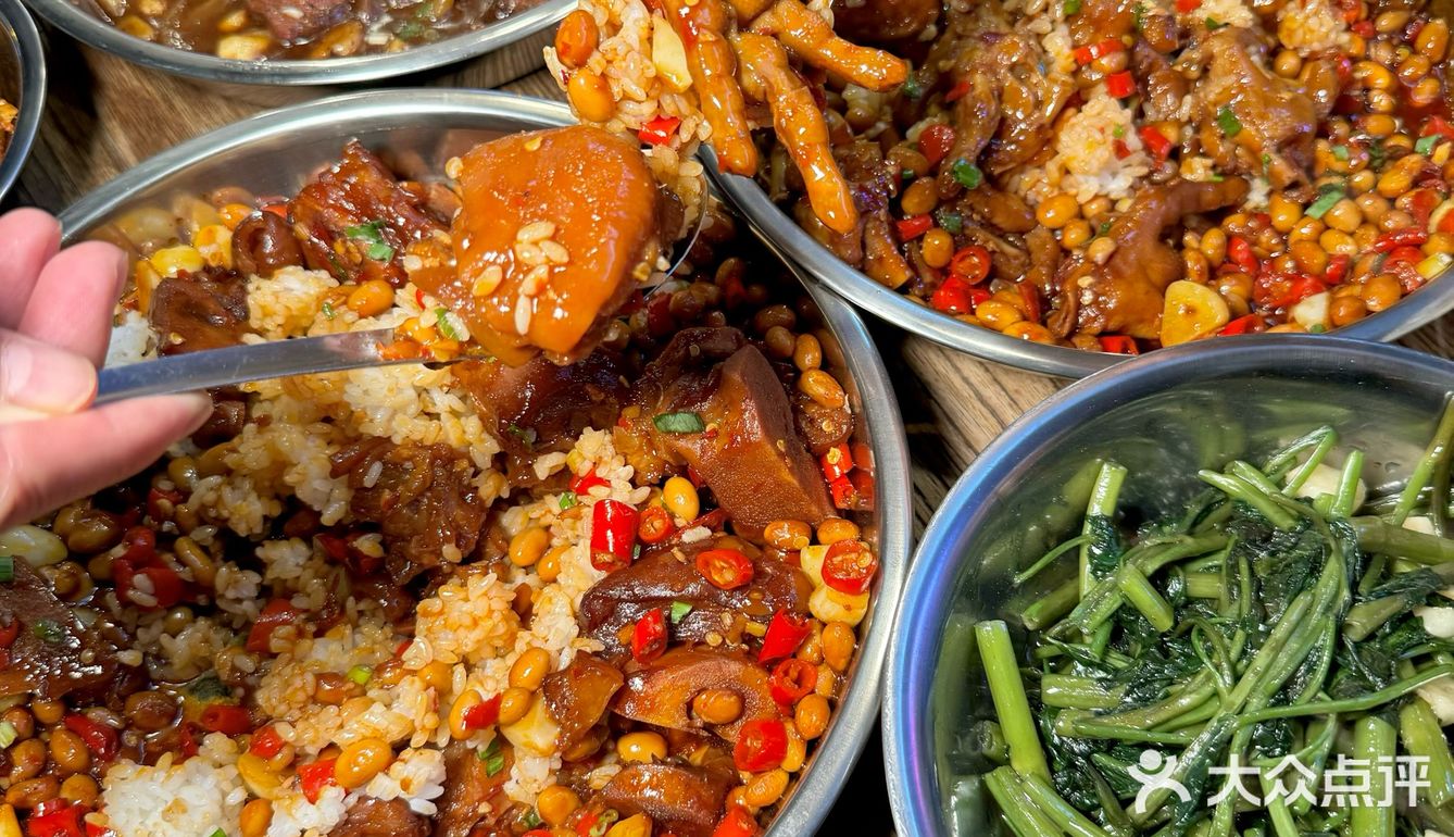  沈阳彩电塔新开的！！！巨巨巨巨好吃。。。🥺