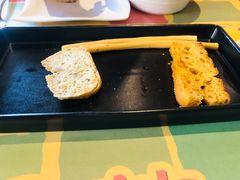 餐前面包蒜黄油-安妮意大利餐厅(国贸店)