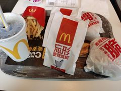 -麦当劳(欢乐谷店)