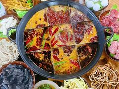 -正南齊北重庆老火锅(光华村直营店)