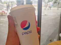 百事可乐中-肯德基(塔南店)