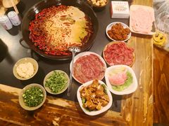 -朱氏胖子烂火锅(洪崖洞店)