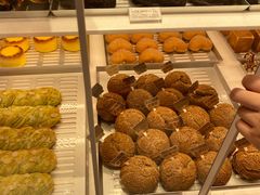-好利来(上海长宁龙之梦店)