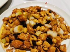 宫保鸡丁-眉州东坡(上海中心店)