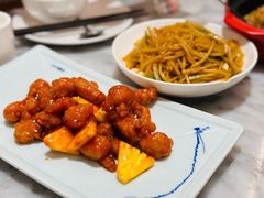 -小菜园新徽菜(宜兴八佰伴店)