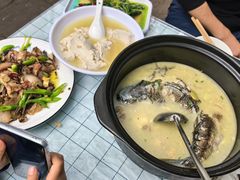 -土砂锅生态山庄·非遗砂锅雅鱼