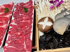 -牛村来人潮汕牛肉火锅(西单店)