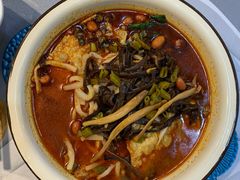 -丽丽三鲜螺蛳粉(田林路店)