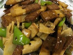 -天天向上素食餐厅(五台山店)