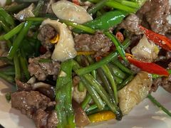 -始兴县农家小院餐馆