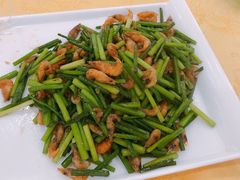 韭菜花炒河虾-姚林轩