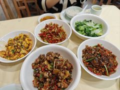 -笨罗卜浏阳菜馆(龙华鹏润达店)