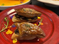 -mordew加州日记西餐&小酒馆(新天地店)