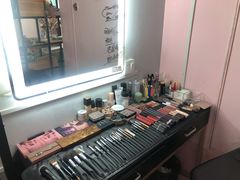 -ME觅妆·定制美妆·彩妆私教(菱角湖店)