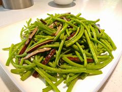 芦蒿炒香干-方荣糊涂菜馆(湖北路店)