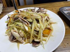 -老大连路特色烧烤(基隆路店)