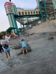 -季高兔窝窝亲子园(上海薰衣草公园店)