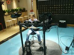 -IN-SHOW音秀音乐艺术中心 架子鼓钢琴(大宁校区)