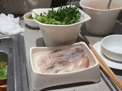 豌豆芽-海底捞火锅(团结桥店)