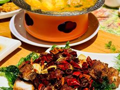 -月亮眼花园餐厅书吧酒吧