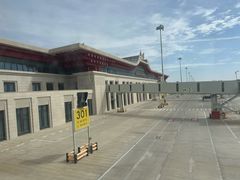 -敦煌莫高国际机场