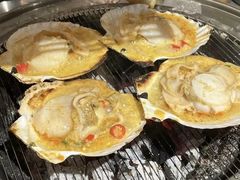 -围炉肉舍•炭烤活鳗•丹东海鲜烤肉(步行街店)