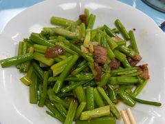 -崴海渔村(虹梅路店)