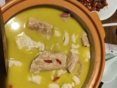 -黄泥岗·地道湖北菜(奥特莱斯店)