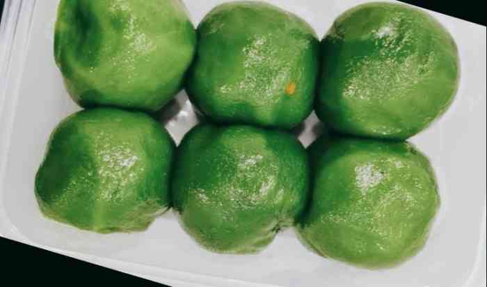 三凤桥(中山路总店)-"正值清明扫墓高峰期,现在青团卖的最好啦.